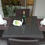 Apartment Near Villa Turgenev